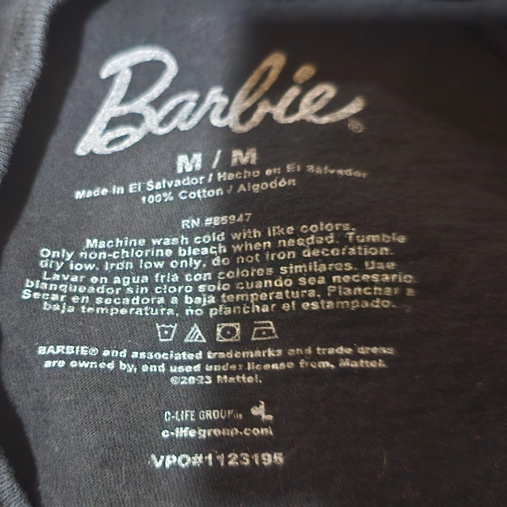Size Medium‎ Black Barbie Shirt - Picture 4 of 4